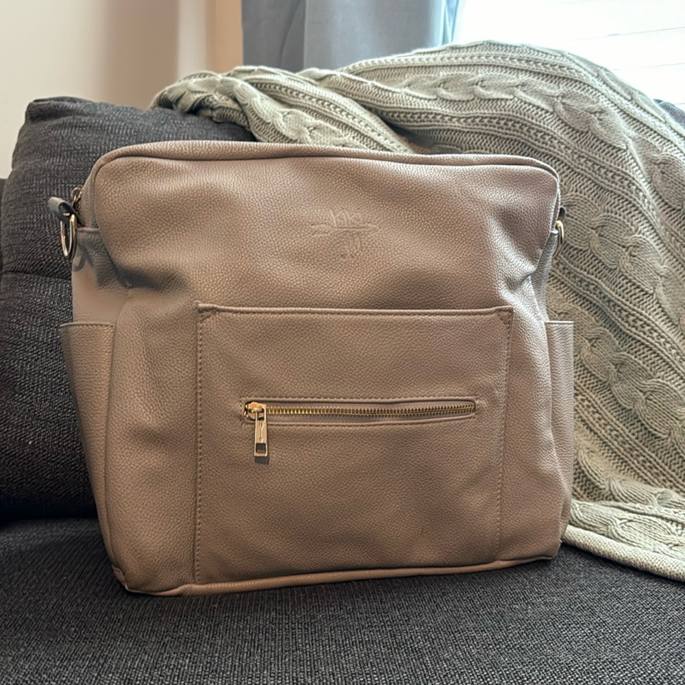 Kiki Lu Diaper Bag / Backpack, Grey